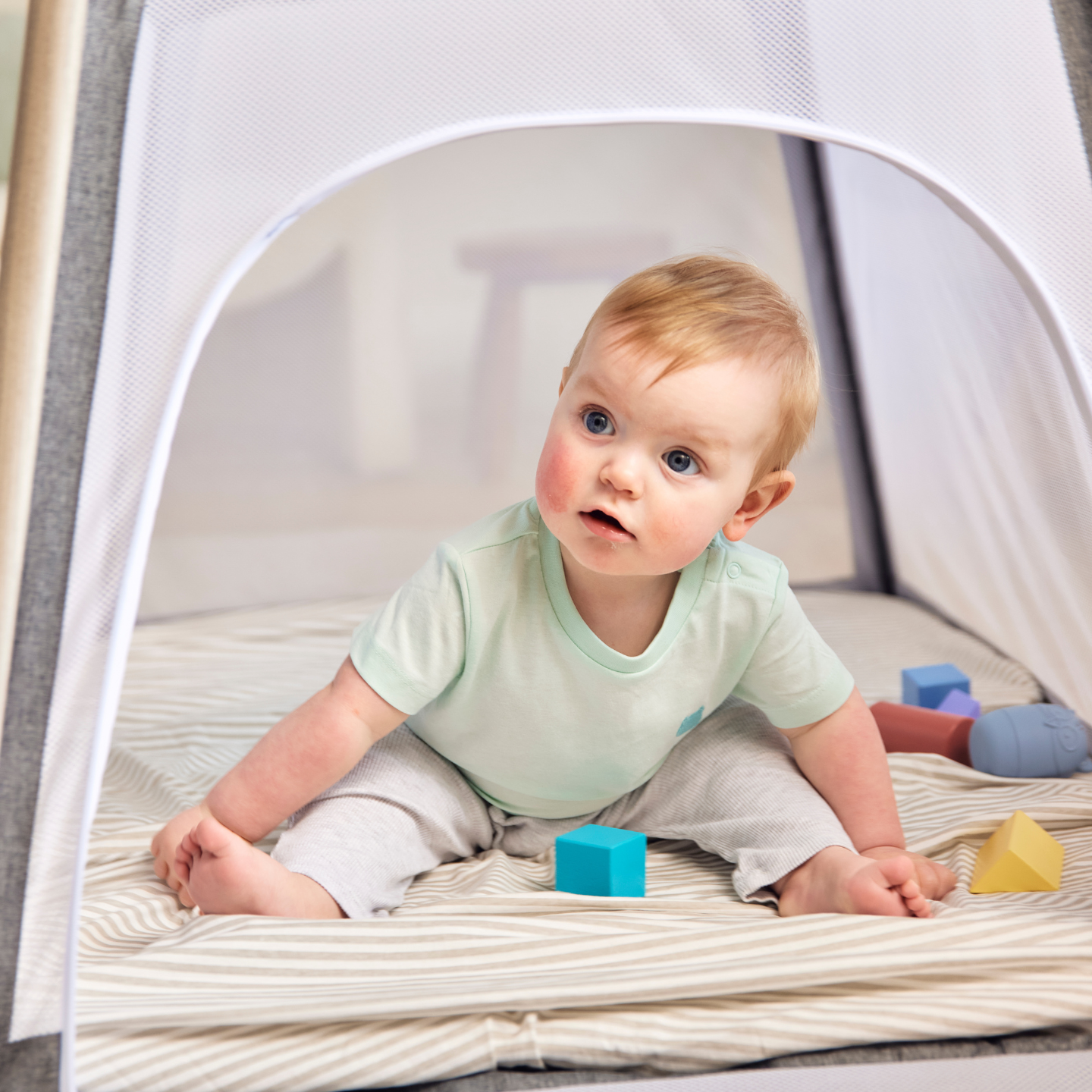 Ickle Bubba Scout 3-in-1 Travel Crib, Cot & Playpen