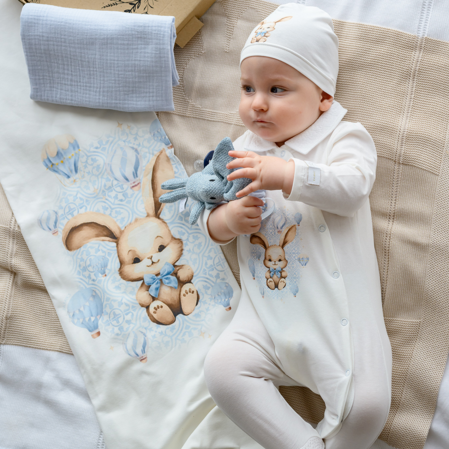 Jamiks Baby Boy Bunny Babygrow