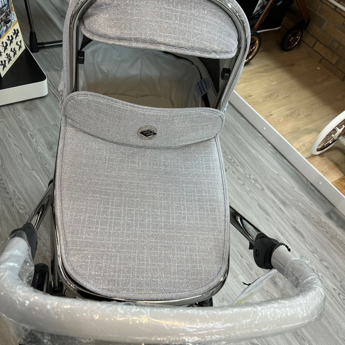EX-DISPLAY Bebecar Prive Via+ Diamond Grey & Car Seat/Bag/Footmuff