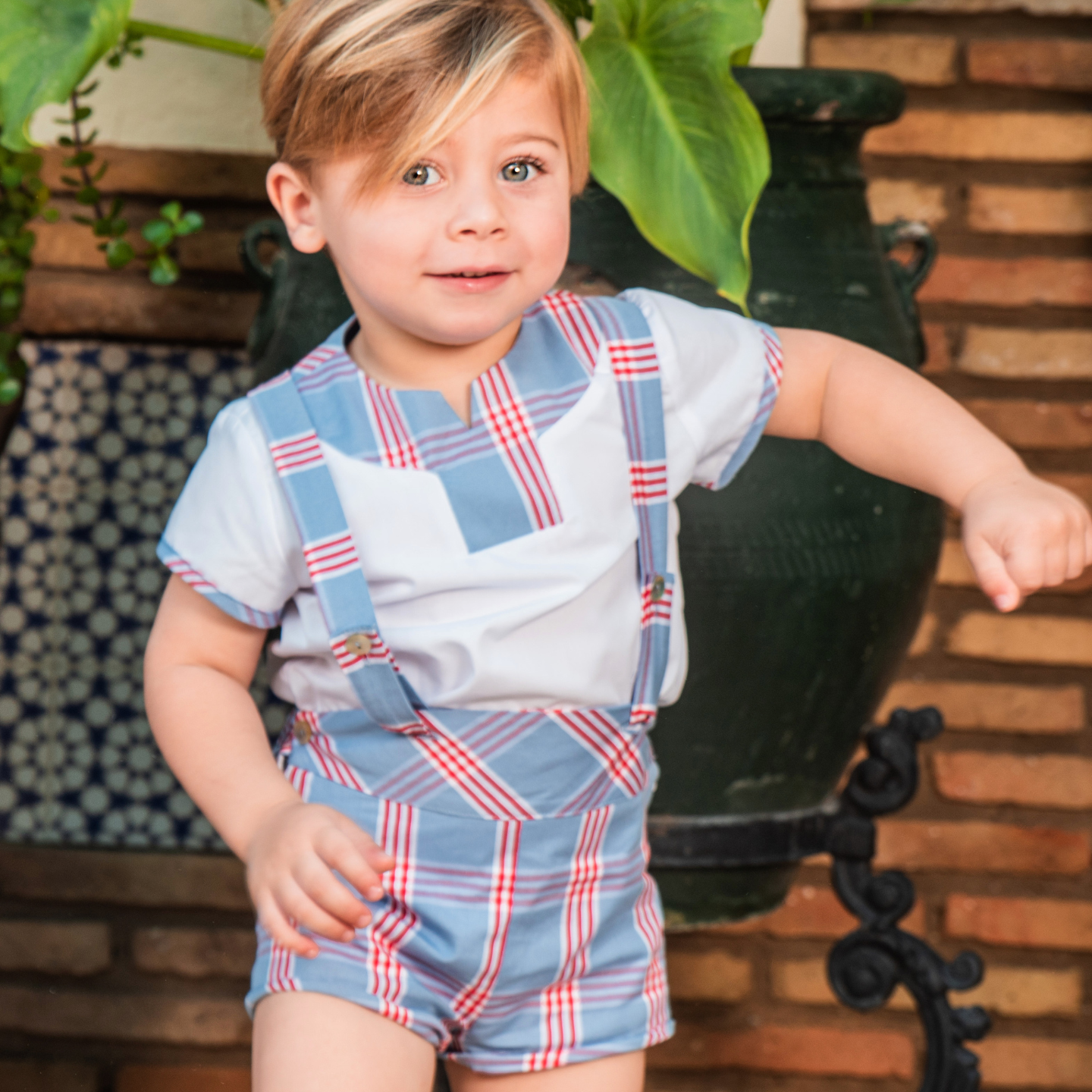 Babine Boys Blue/Red Dungaree Short set 2322001