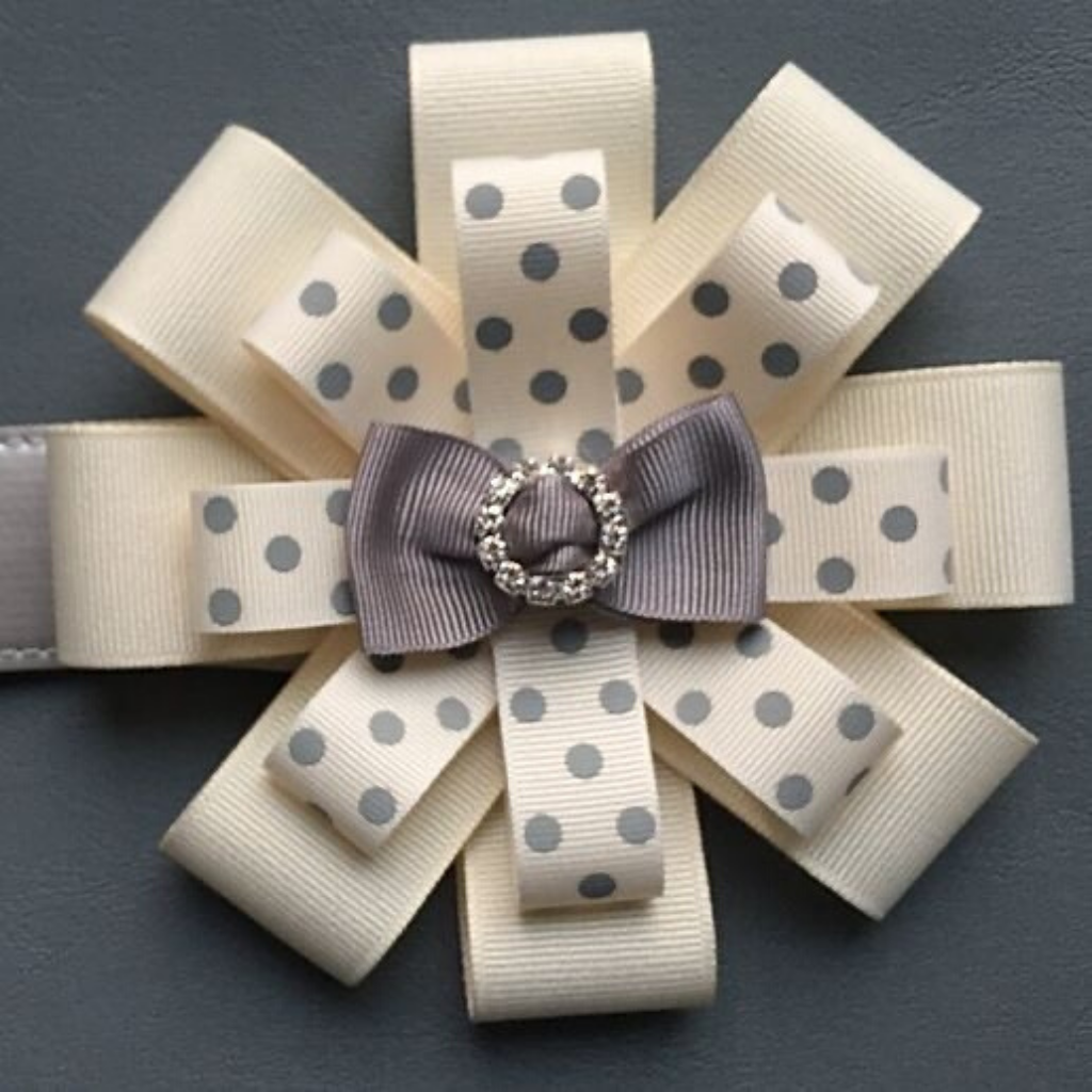 Rosette - Cream Polka Dot