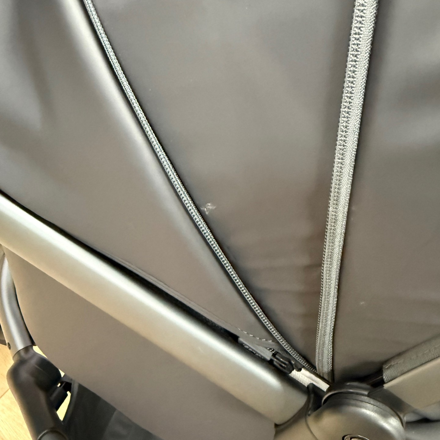 EX-DISPLAY iCandy Peach 7 All Terrain Storm Complete Bundle With Cocoon Car Seat & Base