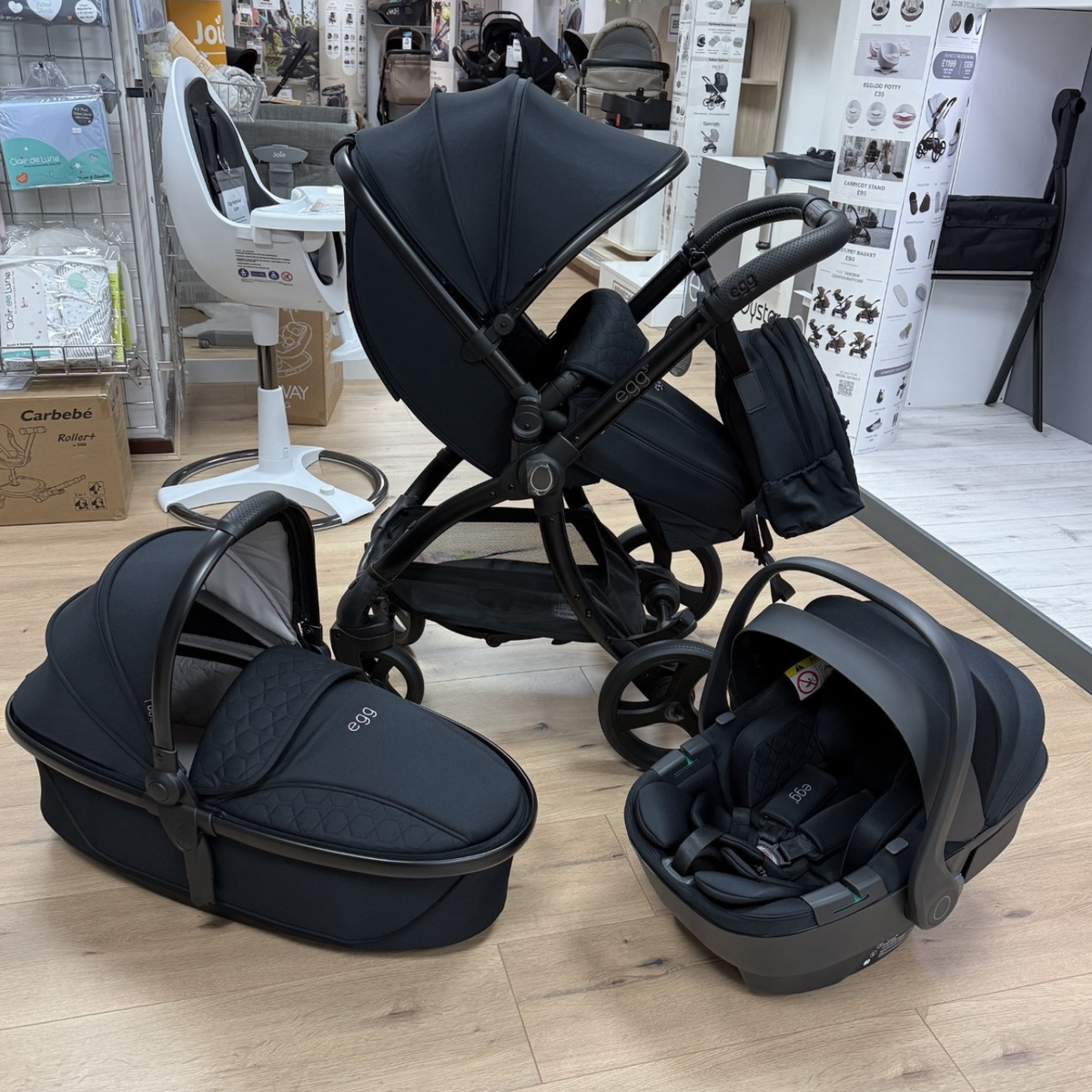 EX-DISPLAY Egg3 Luxury 8 Piece i-Size Bundle - Panther